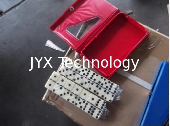 Insieme di domino, melammina materiale, 28pcs totale, doppio sei, imballato in contenitore di PVC, dimensione: 48x24x7mm, parte: JYX-D1681 fornitore